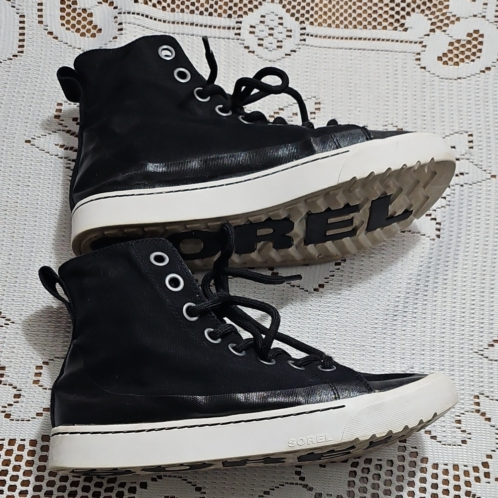 Sorel Women's Black Lace-Up High-Tops - Picture 4 of 9